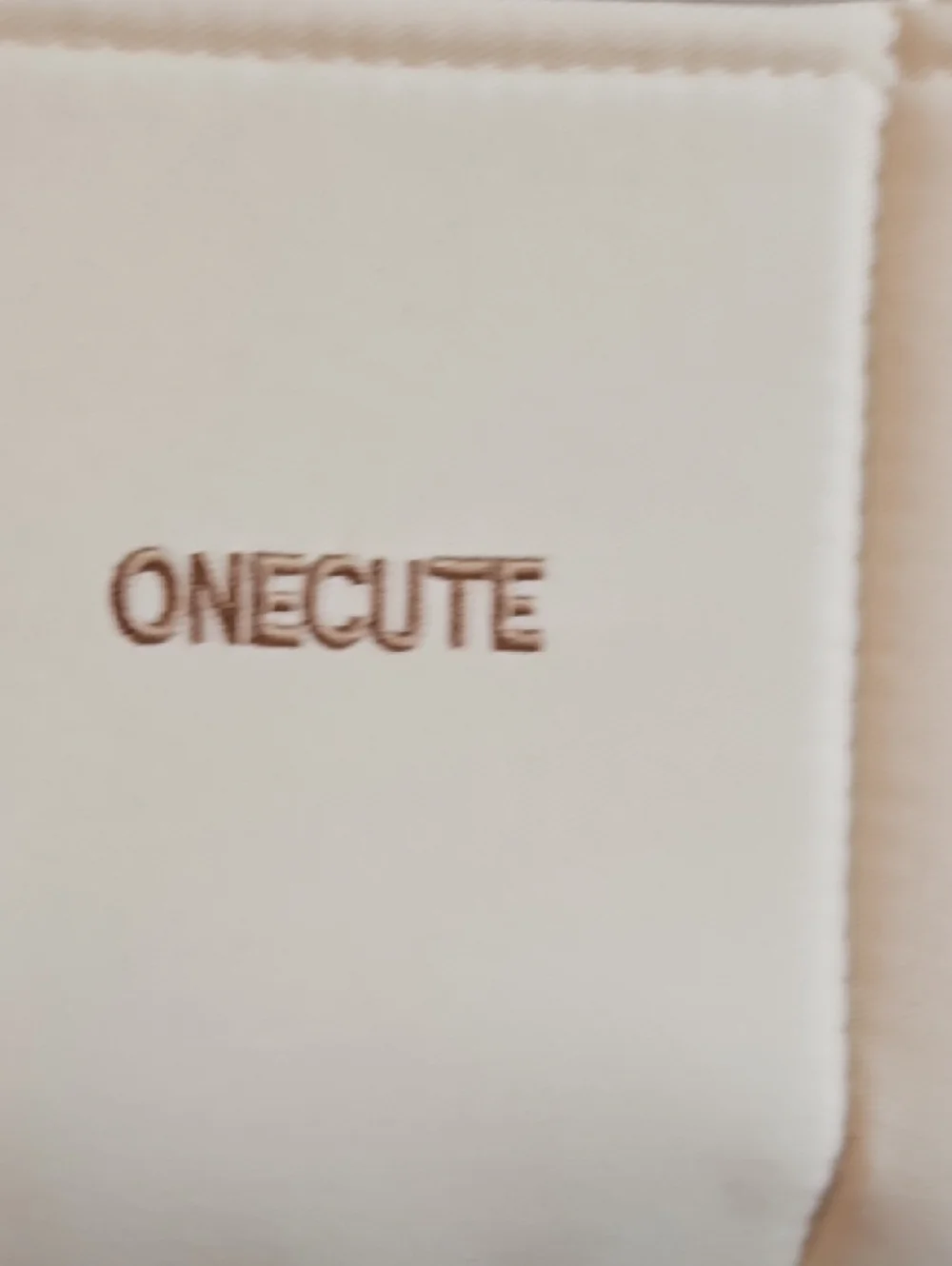 ONE CUTE NWT Cream Small Pet Carrier Bag